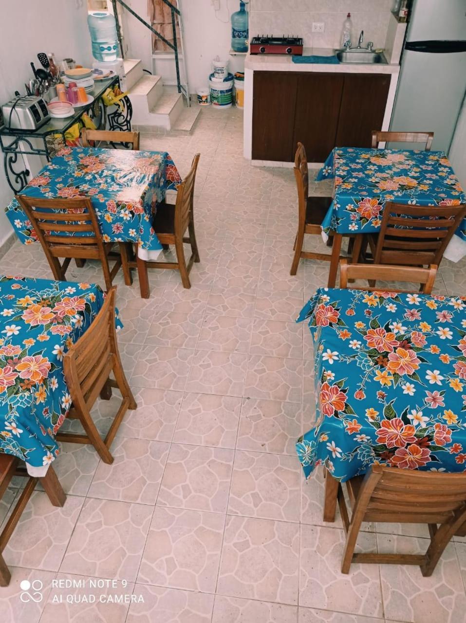 Casa De Huespedes Taino Acomodação com café da manhã Cancún Exterior foto