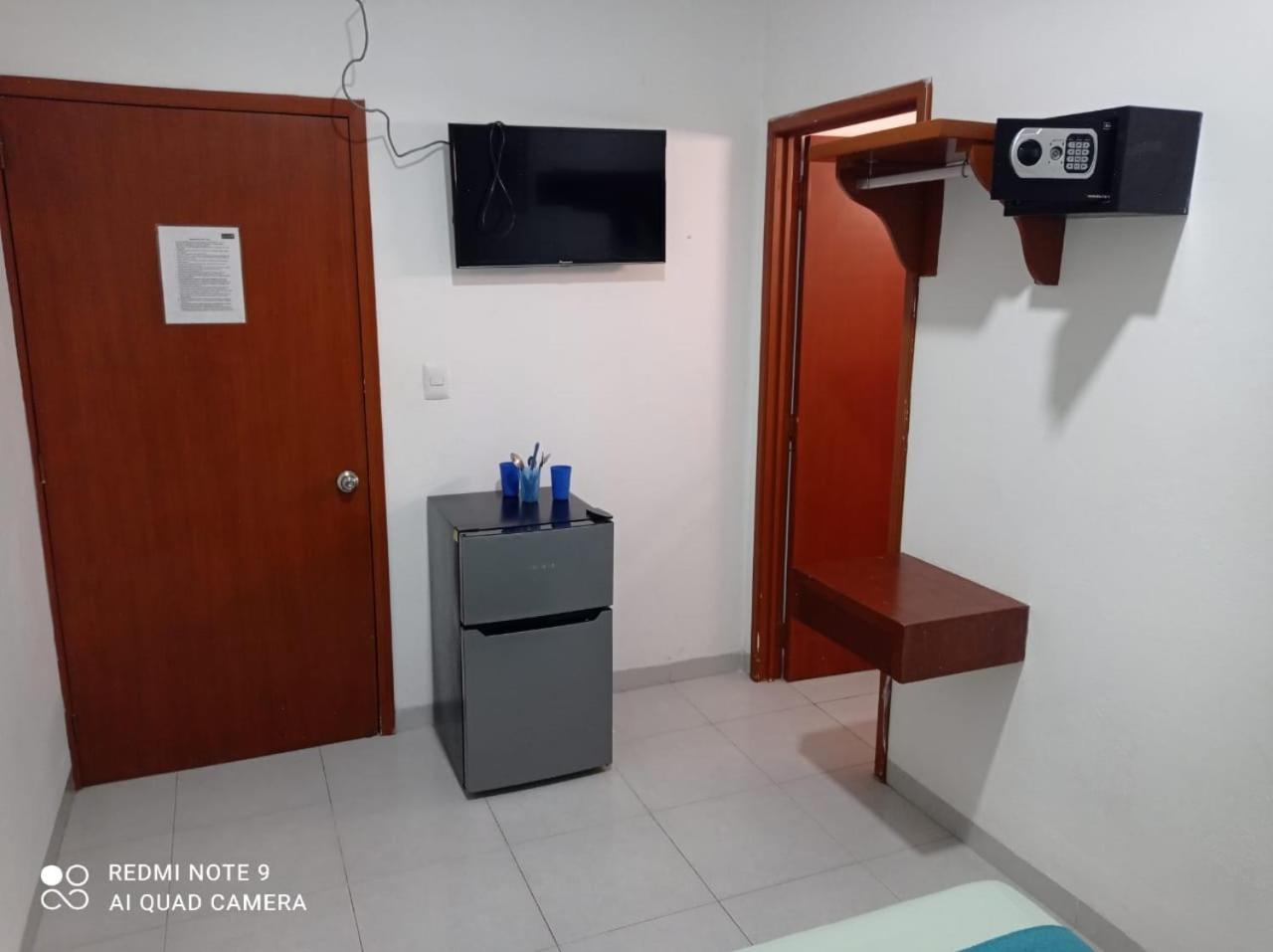 Casa De Huespedes Taino Acomodação com café da manhã Cancún Exterior foto