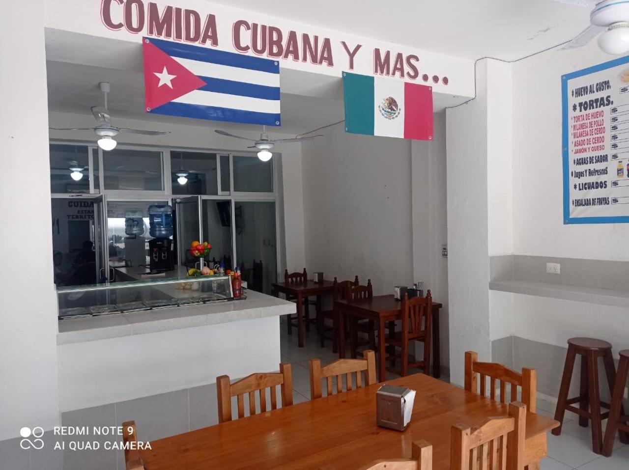 Casa De Huespedes Taino Acomodação com café da manhã Cancún Exterior foto